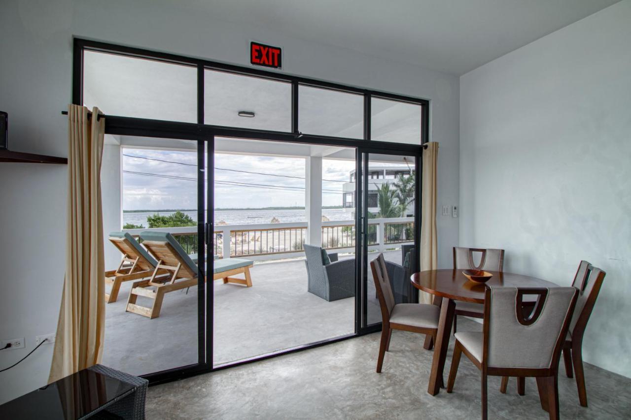Villa Sea Lux San Pedro  Buitenkant foto
