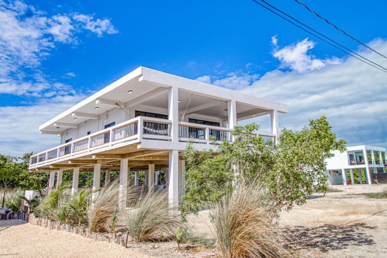 Villa Sea Lux San Pedro  Buitenkant foto