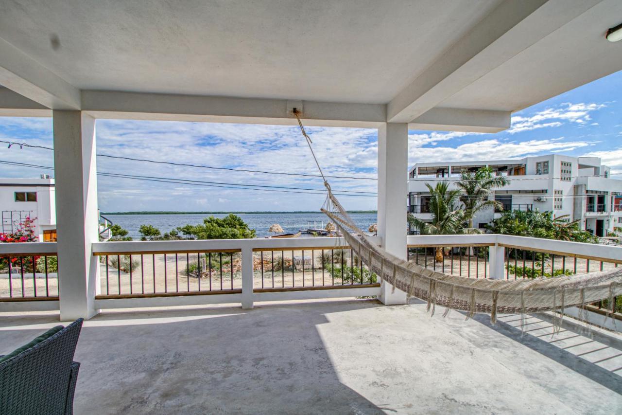 Villa Sea Lux San Pedro  Buitenkant foto